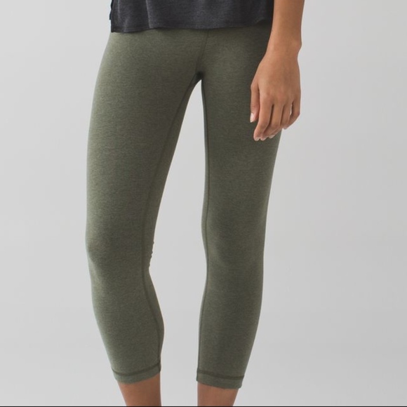 lululemon athletica Pants - EUC Lululemon Wunder Under Crop Cotton Leggings